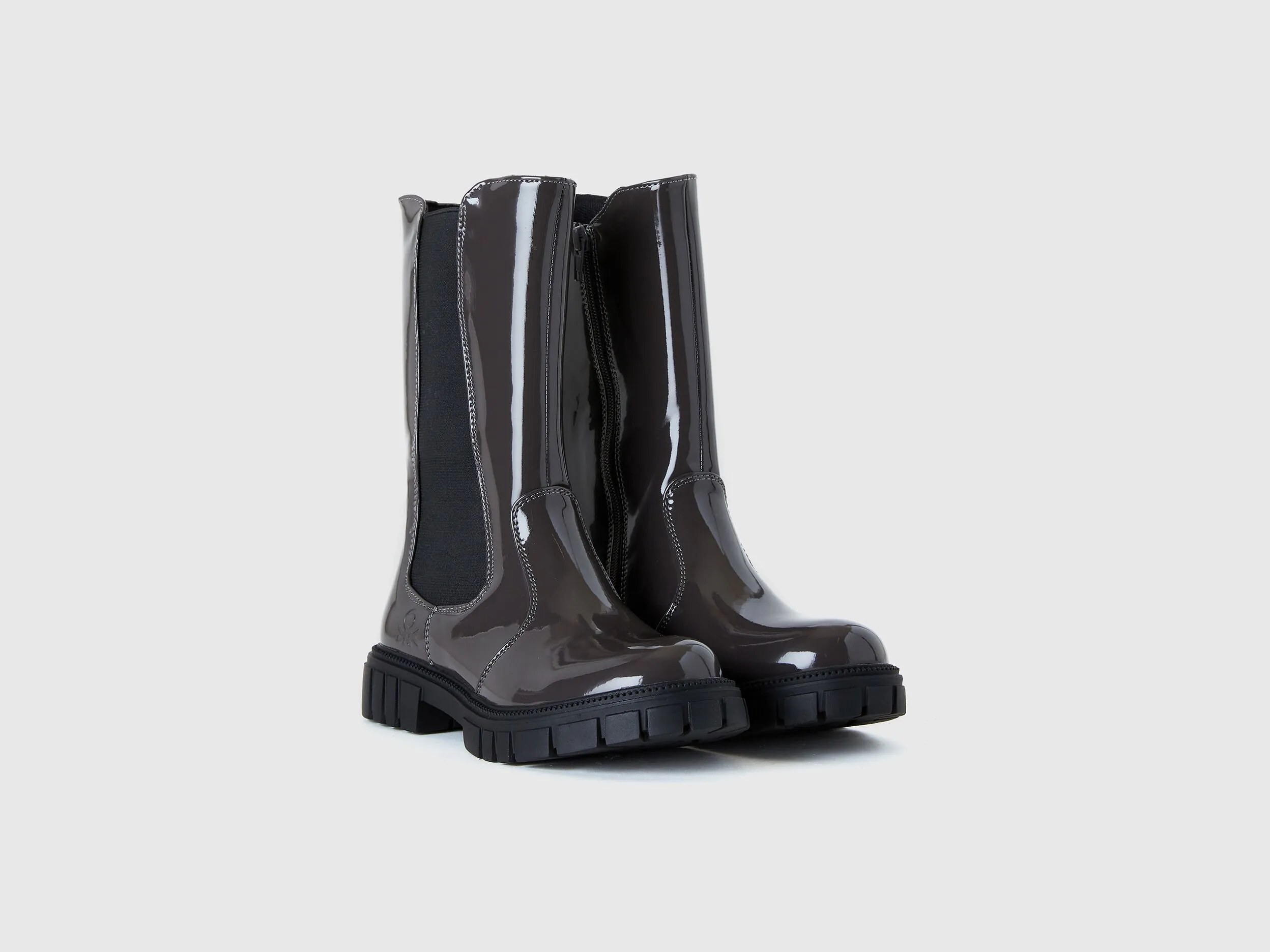 Stiefel aus beschichtetem Stoff